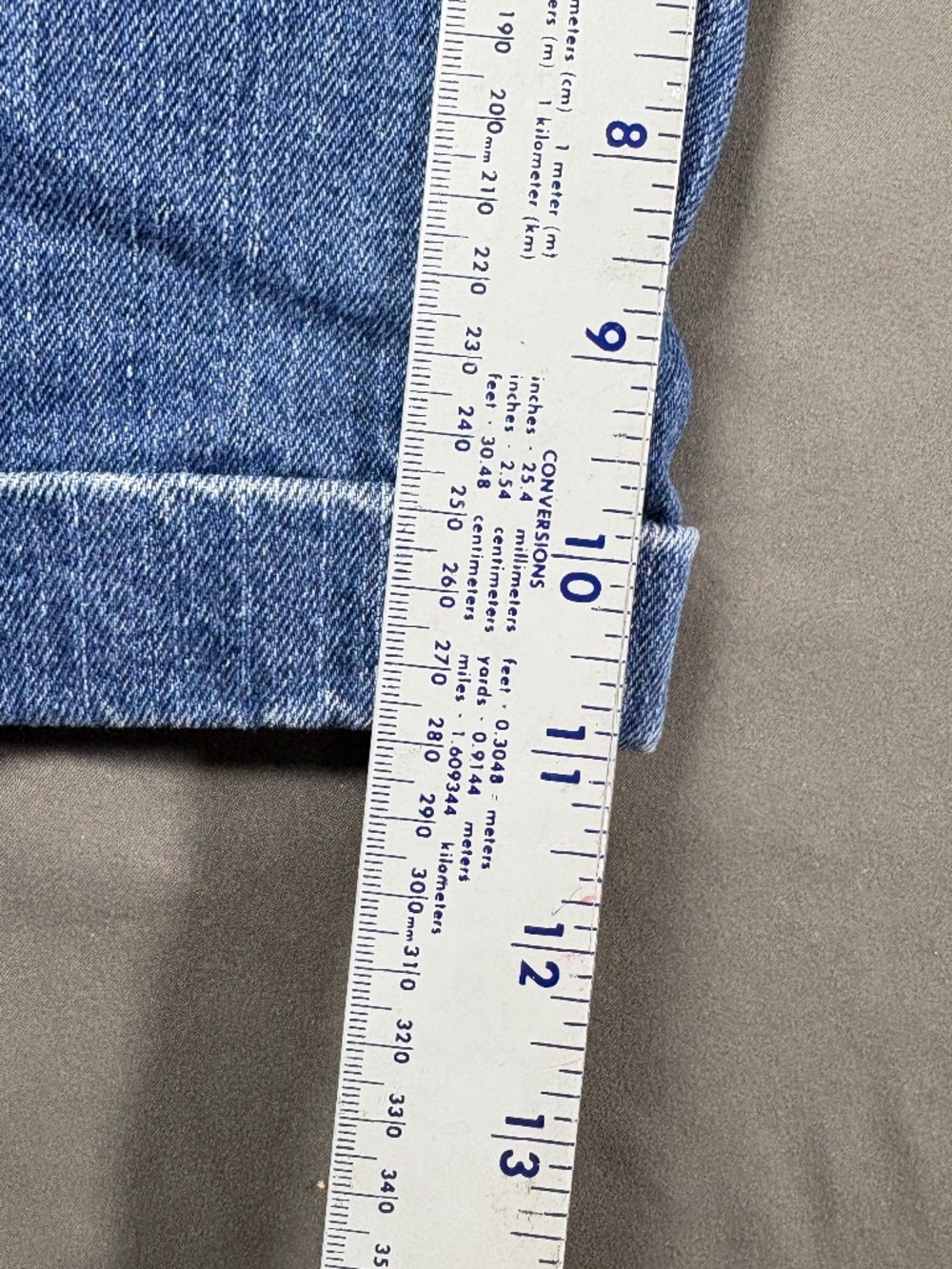 Women 515 LEVI'S Shorts / Size 12 - Picture 5 of 8